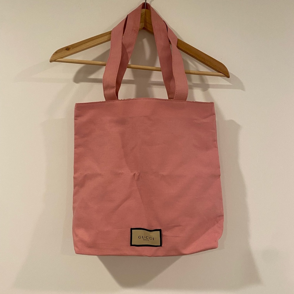 💕SOLD💕Gucci Beauty Pink Floral Tote Bag
